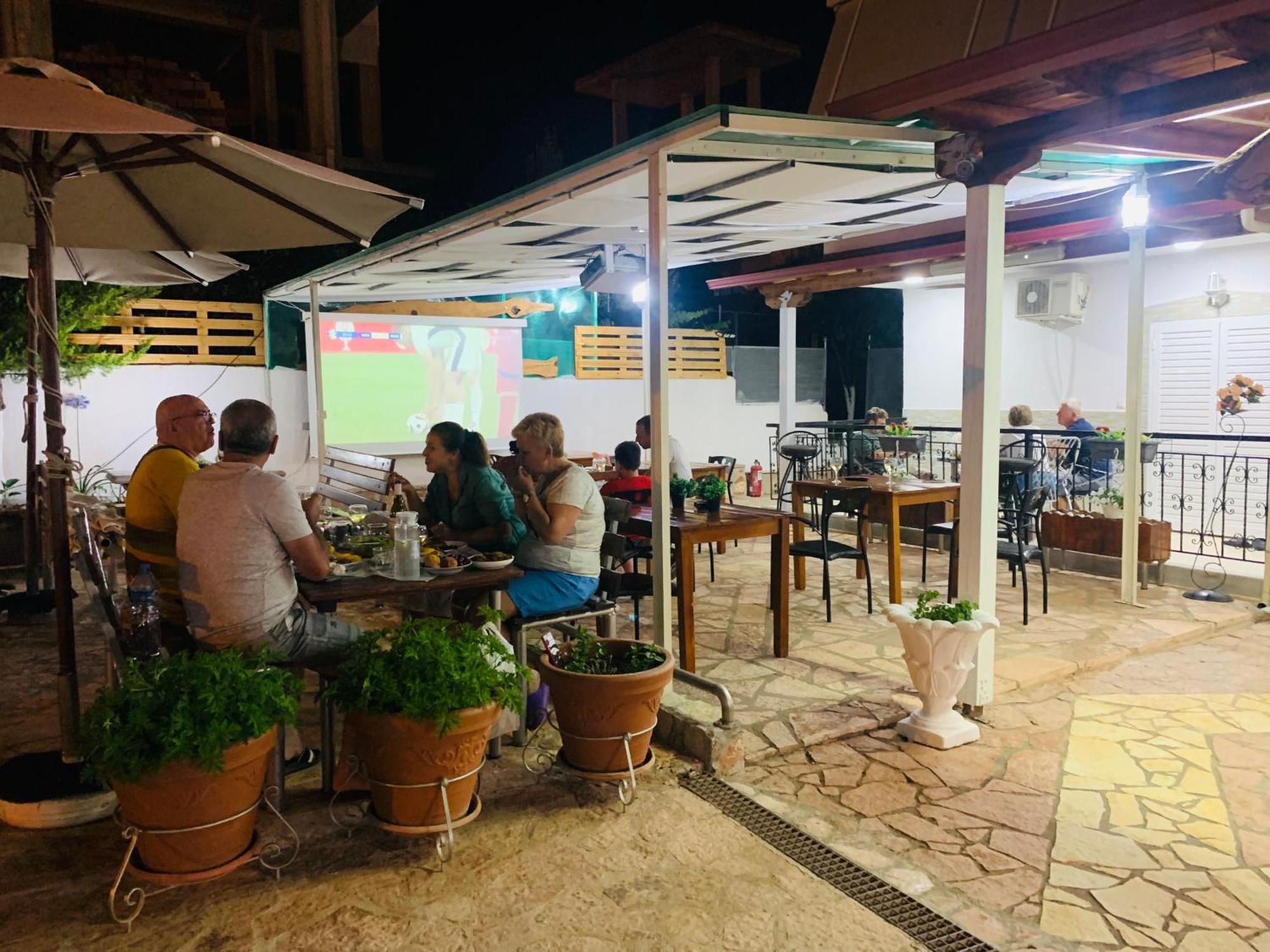 Cozy Veranda Kristian - Free Parking Ksamil Exteriör bild
