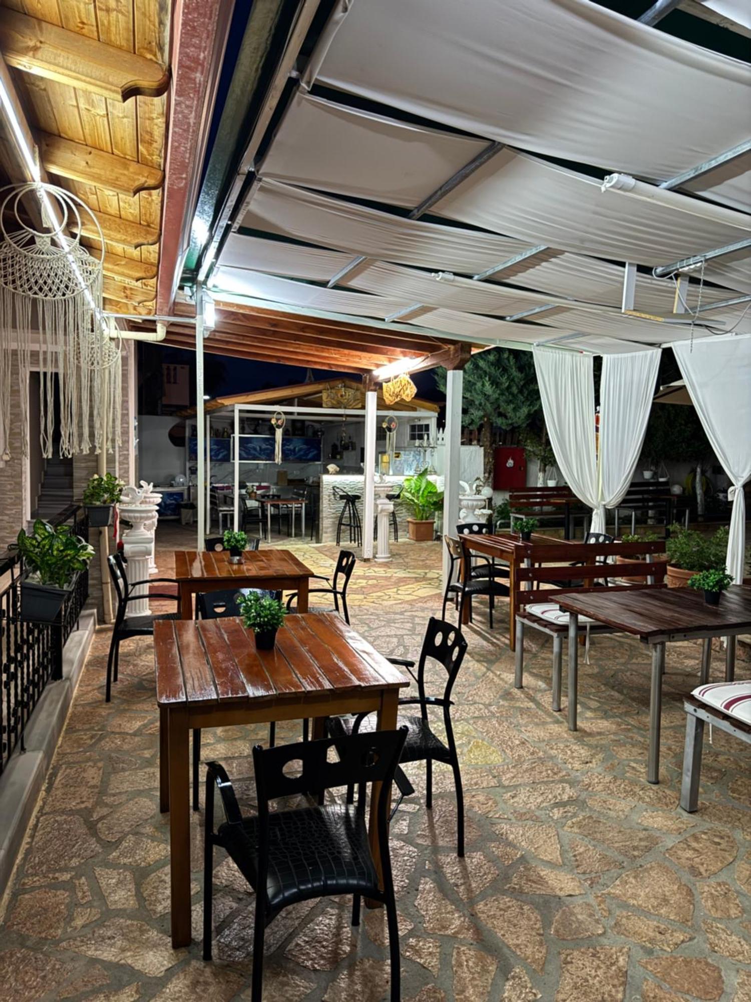 Cozy Veranda Kristian - Free Parking Ksamil Exteriör bild