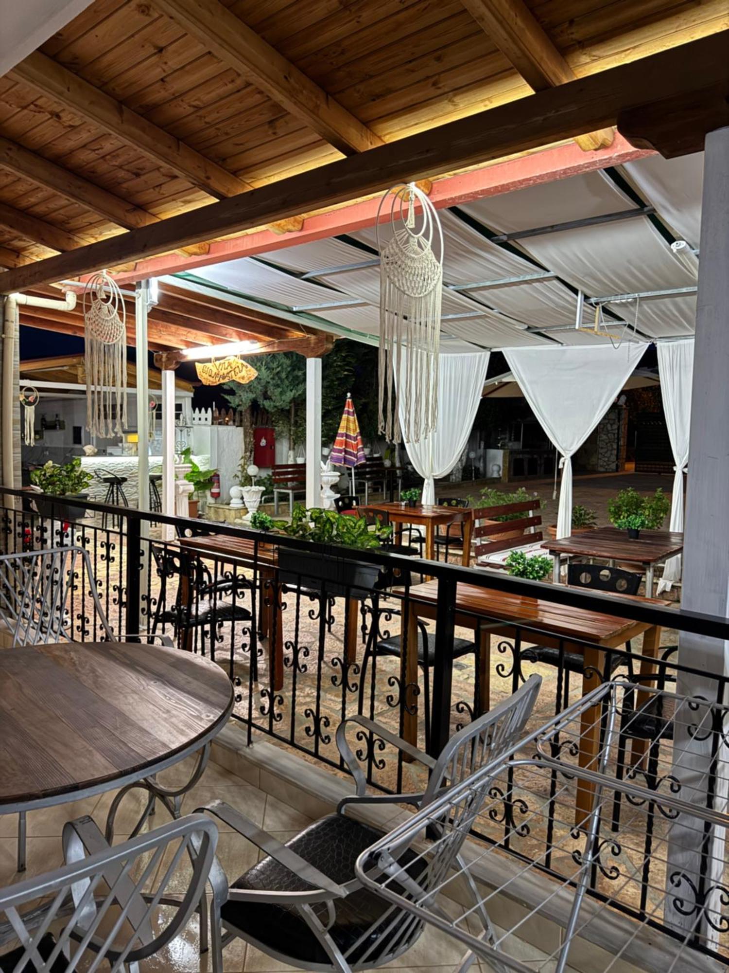 Cozy Veranda Kristian - Free Parking Ksamil Exteriör bild